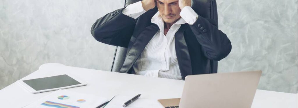 przyczyny stresu w pracy